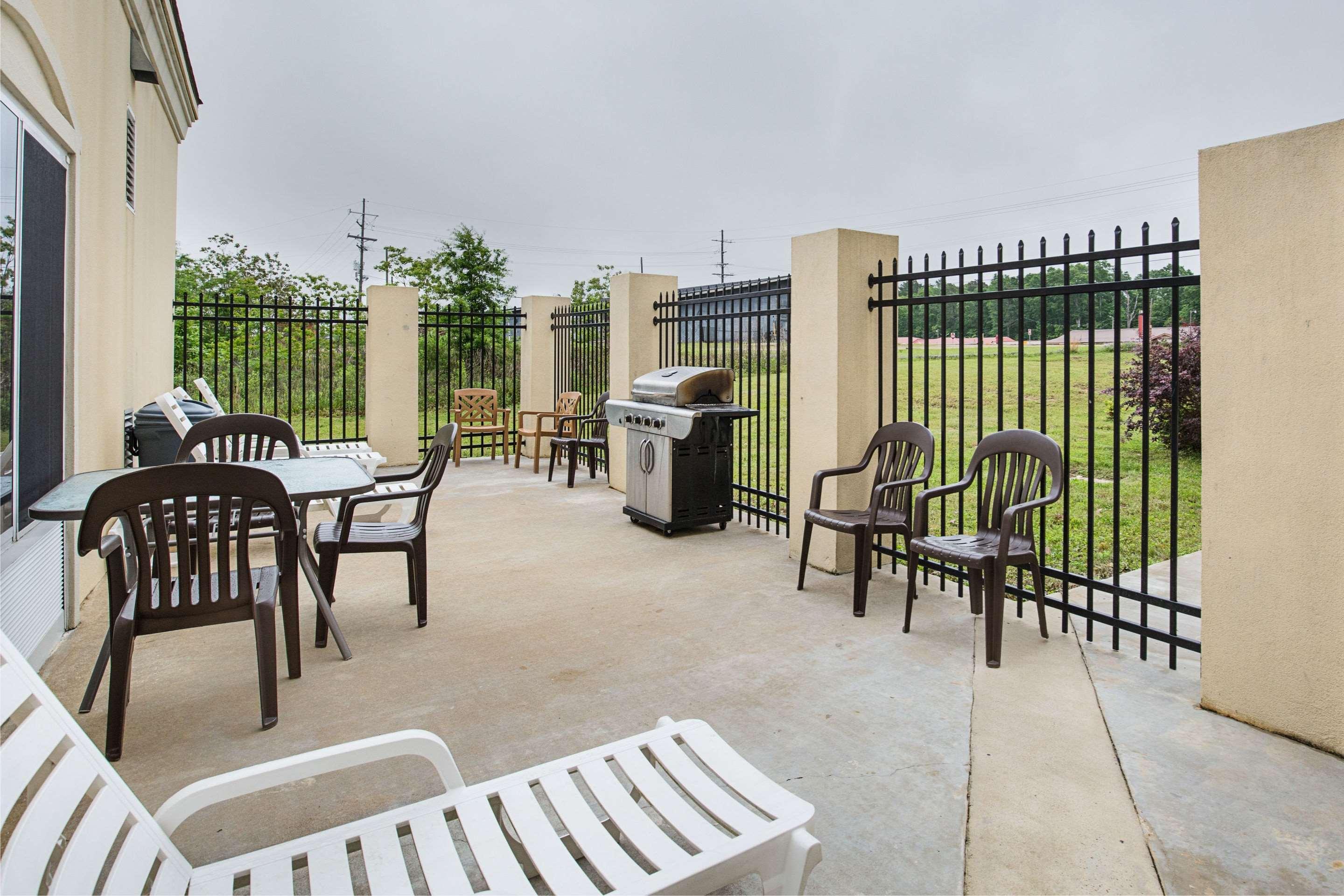 Comfort Suites Leesville エクステリア 写真